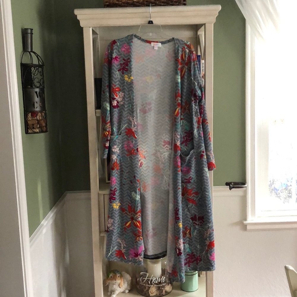 Lularoe Sarah cardigan